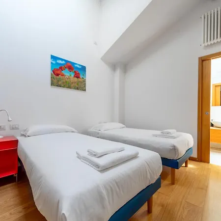 Apartamento Getthekey Piazza Galileo Bolonia