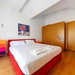 Apartment Getthekey Piazza Galileo Bologna